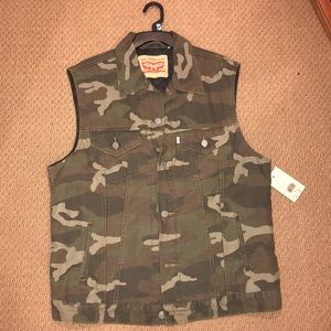 Brand new Camo Levi Vest